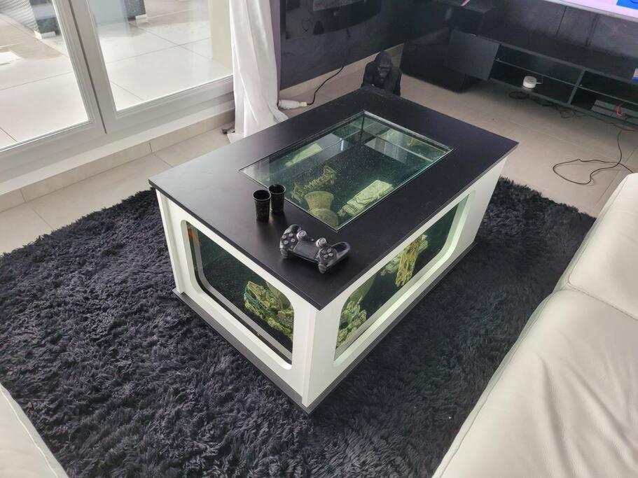 סן-ג'ניס-פולי Appartement Neuf Moderne + Parking, Geneve מראה חיצוני תמונה