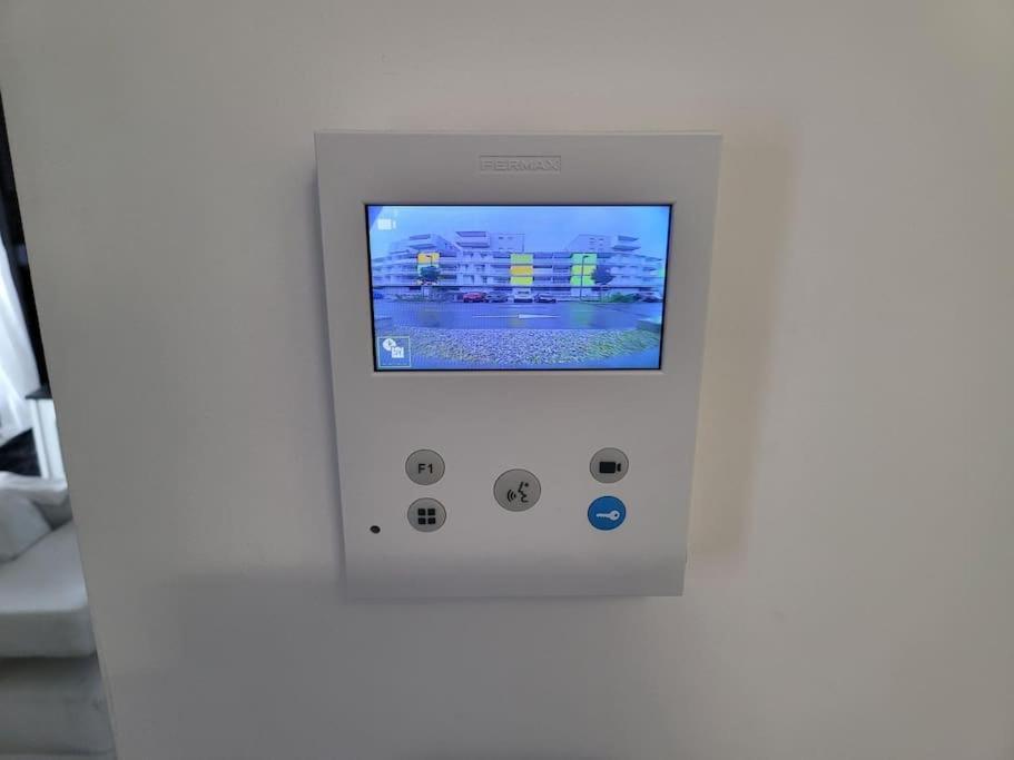 סן-ג'ניס-פולי Appartement Neuf Moderne + Parking, Geneve מראה חיצוני תמונה